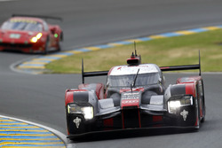 #8 Audi Sport Team Joest, Audi R18 e-tron quattro: Lucas di Grassi, Loic Duval, Oliver Jarvis