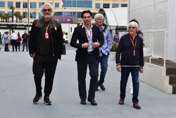Flavio Briatore, Arif Rahimov, promotor del circuito de Baku Street y Bernie Ecclestone