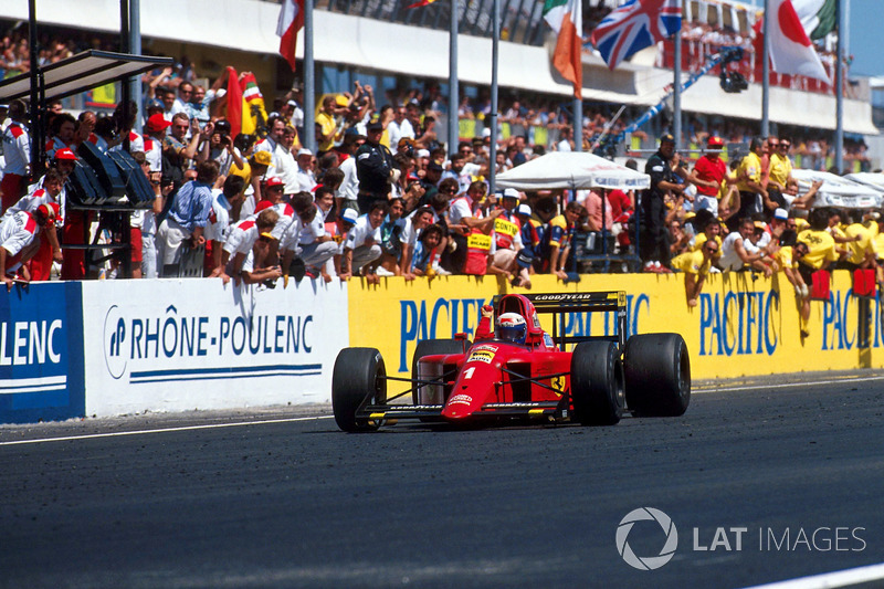 Il vincitore della gara Alain Prost, Ferrari 641