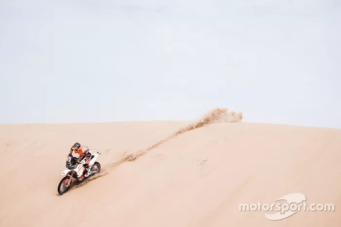 #77 KTM Racing Team: Luciano Benavides