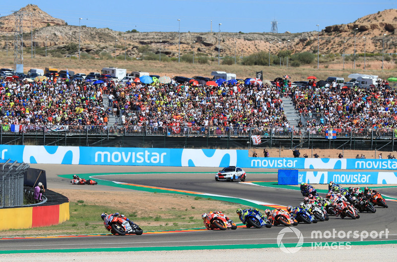 Andrea Dovizioso en tête au départ