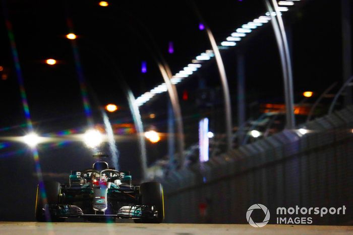 Lewis Hamilton, Mercedes AMG F1 W09 EQ Power+