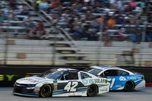 Kyle Larson, Chip Ganassi Racing, Chevrolet Camaro DC Solar, Reed Sorenson, Rick Ware Racing, Chevrolet Camaro Trading View 
