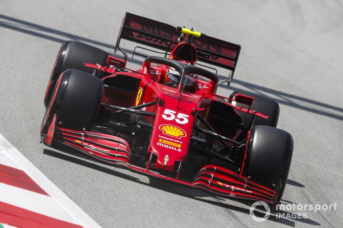 Carlos Sainz Jr., Ferrari SF21