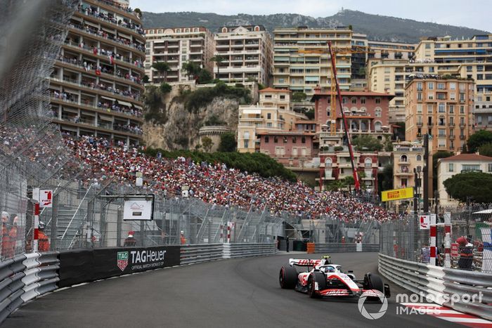 Mick Schumacher, Haas VF-22