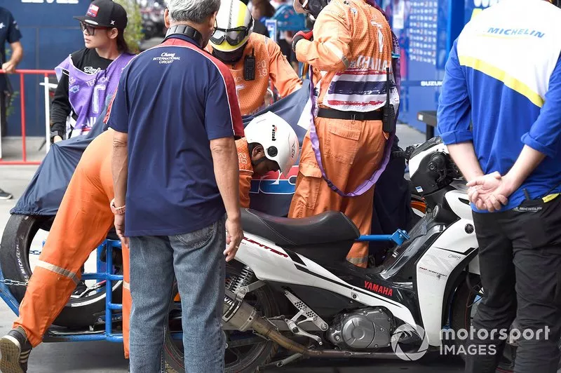 Moto de Marc Marquez, Repsol Honda Team, tras la caída