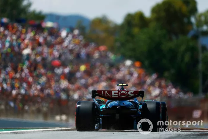 Lewis Hamilton, Mercedes F1 W15