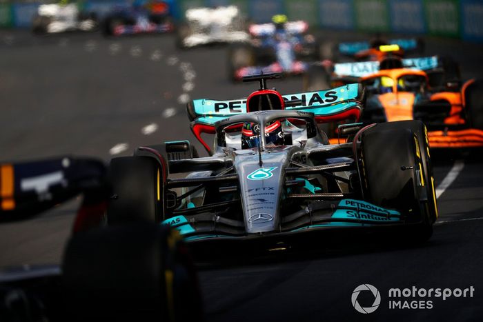 George Russell, Mercedes W13, Lando Norris, McLaren MCL36