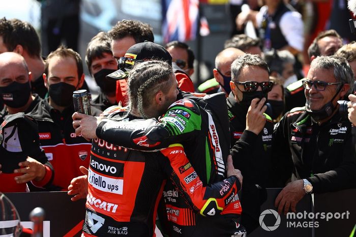 Álvaro Bautista, Aruba.it Racing Ducati, Jonathan Rea, Kawasaki Racing Team WSBK