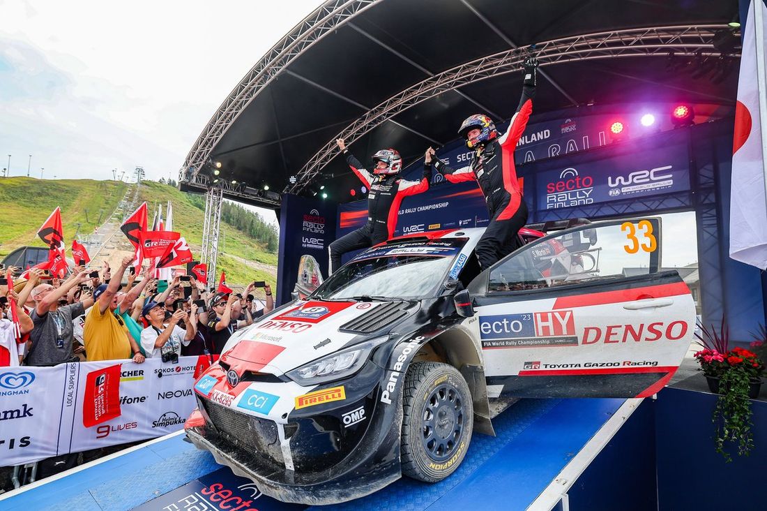 Ganadores Elfyn Evans, Scott Martin, Toyota Gazoo Racing WRT Toyota GR Yaris Rally1