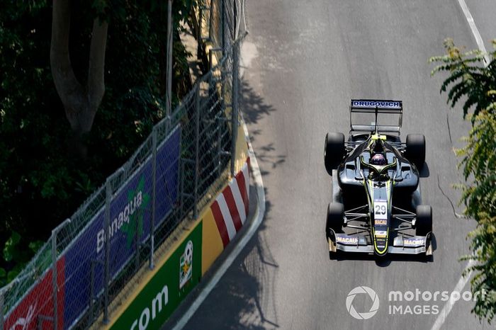 Felipe Drugovich, Carlin Buzz Racing