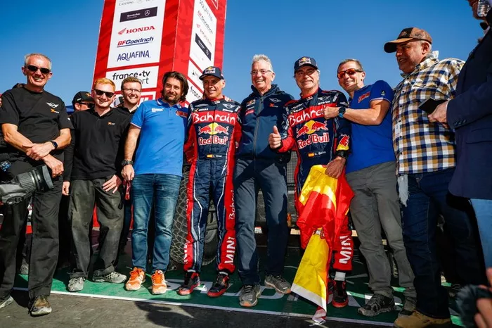 #305 JCW X-Raid Team: Carlos Sainz, Lucas Cruz