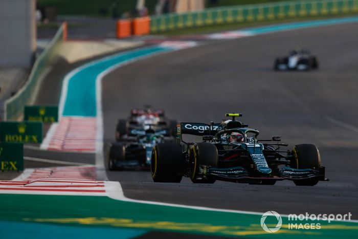 Sebastian Vettel, Aston Martin AMR21, Lance Stroll, Aston Martin AMR21