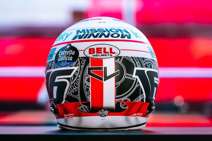 Casco especial de Charles Leclerc, Ferrari para el GP de Estados Unidos