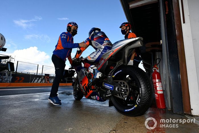 Miguel Oliveira, Red Bull KTM Tech 3