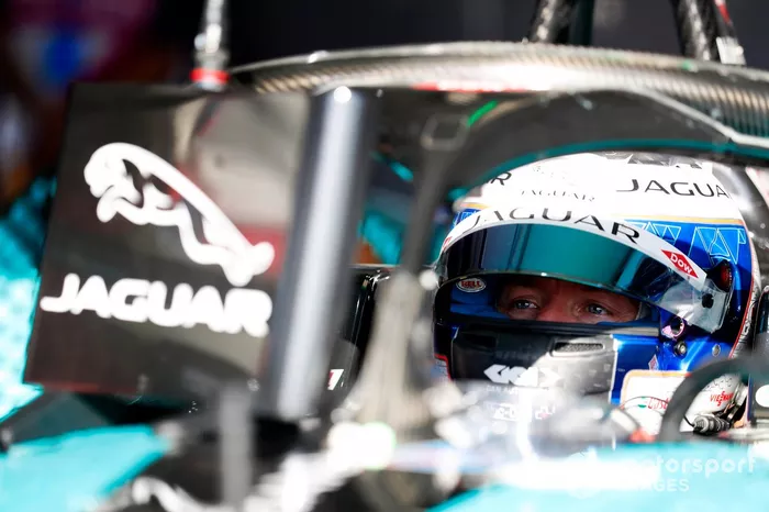 Sam Bird, Panasonic Jaguar Racing