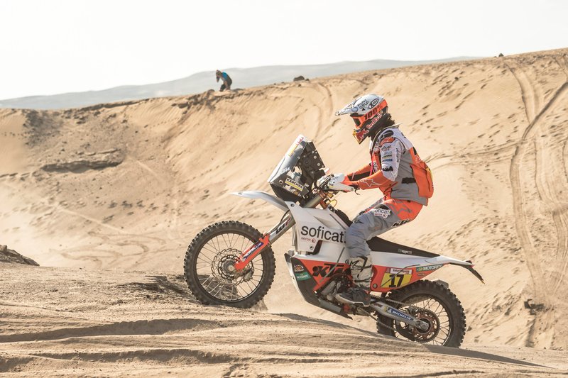 #17 Red Bull KTM Factory Racing KTM: Laia Sanz