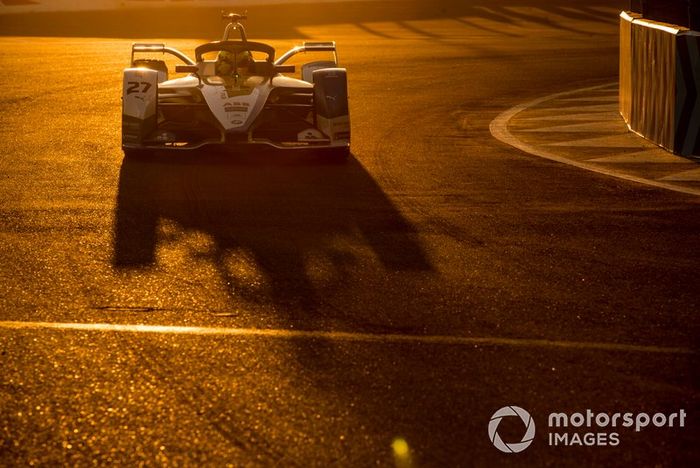 Alexander Sims, BMW I Andretti Motorsports, BMW iFE.18 