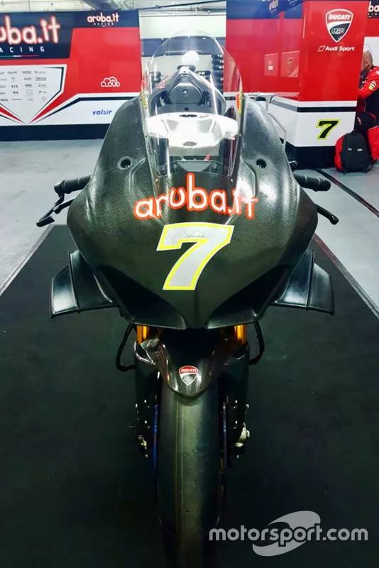 Panigale V4 R