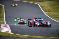 #8 Audi Sport Team Joest Audi R18: Лукас ді Грассі, Лоік Дюваль, Олівер Джарвіс