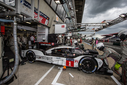 #1 Porsche Team, Porsche 919 Hybrid: Timo Bernhard, Mark Webber, Brendon Hartley