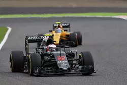 Jenson Button, McLaren MP4-31 