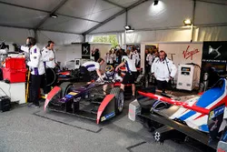 Jean-Eric Vergne, DS Virgin Racing pit stop