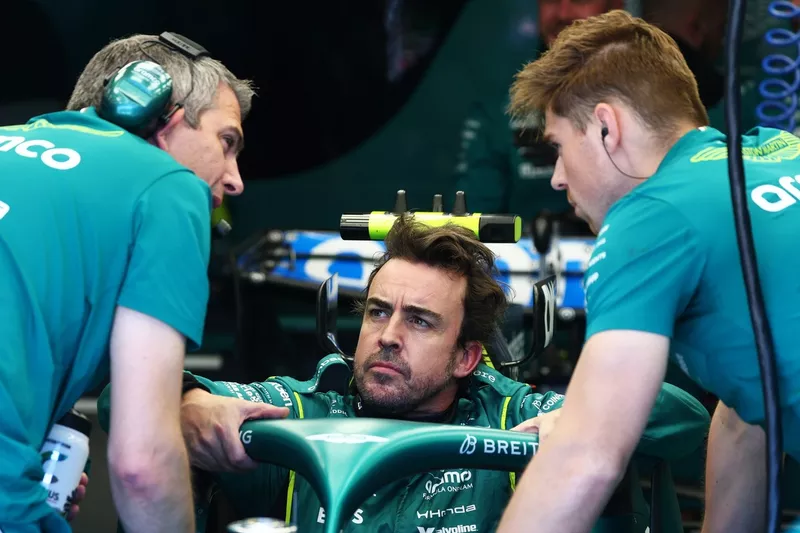 Fernando Alonso, Aston Martin Racing