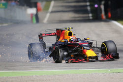 Макс Ферстаппен, Red Bull Racing RB13, прокол