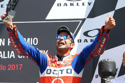 Подиум: Данило Петруччи, Pramac Racing, и Андреа Довициозо, Ducati Team