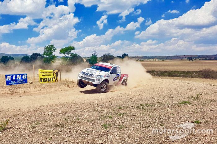 #234 Cristina Gutiérrez, Mitsubishi L200 ARC