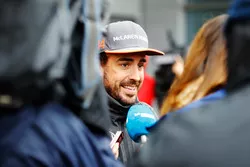 Fernando Alonso, McLaren, mit den Medien