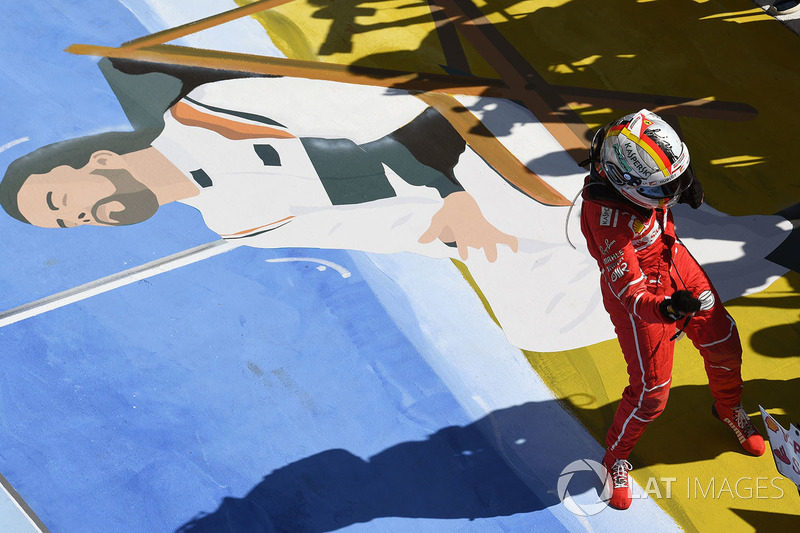 Переможець Себастьян Феттель, Ferrari