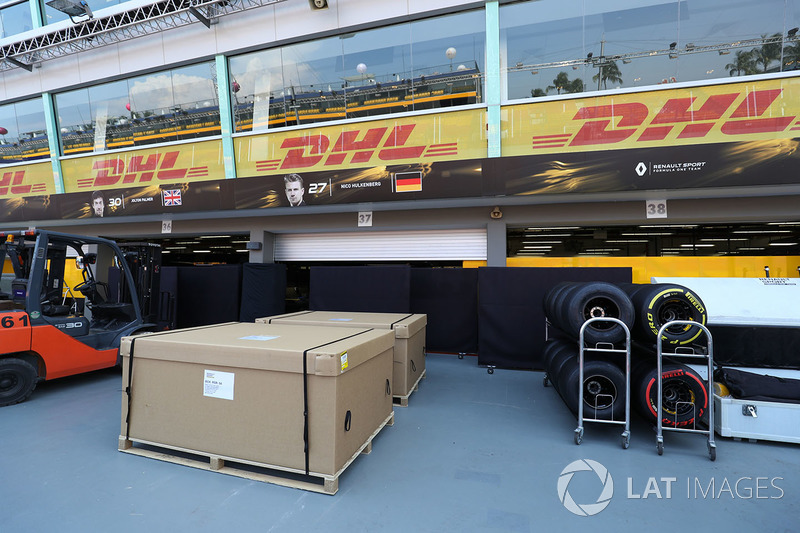 Renault Sport F1 Team garage and freight