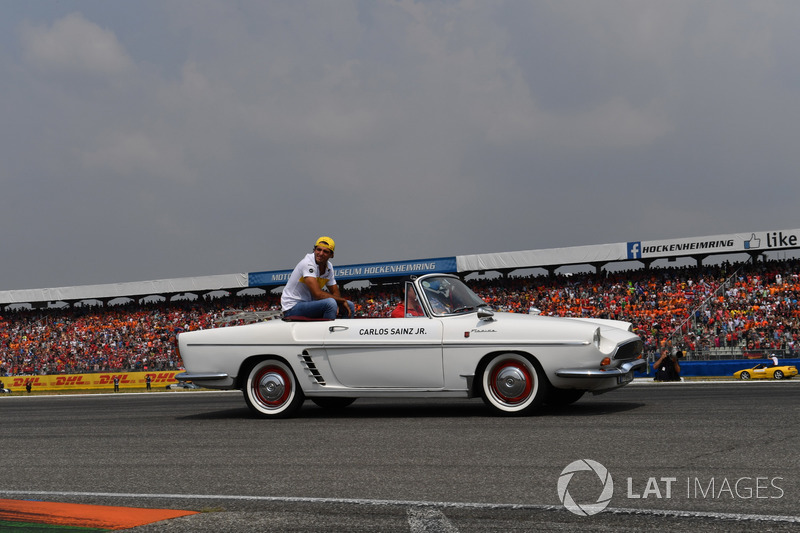 Carlos Sainz Jr, Renault Sport F1 Team