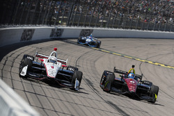 Josef Newgarden, Team Penske Chevrolet, Robert Wickens, Schmidt Peterson Motorsports Honda
