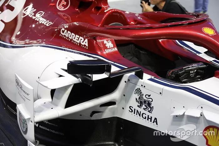 Lateral del Alfa Romeo Racing C38