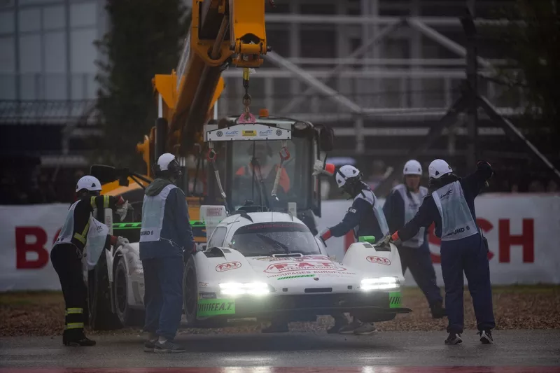 #Porsche 963 Proton Competition n°99 : Neel Jani, Nicolas Pino, Nicolas Varrone