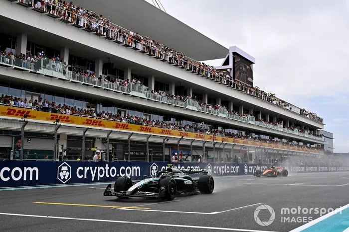 Oscar Piastri, McLaren, Andrea Kimi Antonelli, Mercedes