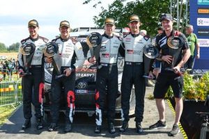 Podio: Sébastien Ogier, Vincent Landais, Toyota Gazoo Racing WRT Toyota GR Yaris Rally1, Kalle Rovanperä, Jonne Halttunen, Toyota Gazoo Racing WRT Toyota GR Yaris Rally1.