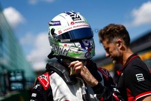 Nico Hulkenberg, Haas F1 Team, en la parrilla de salida