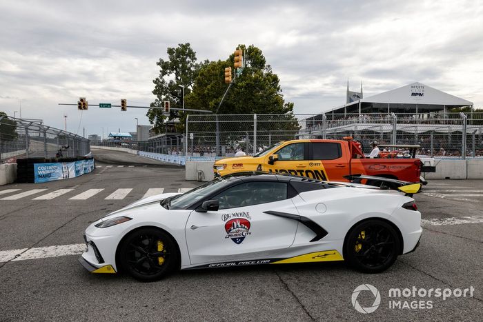 El pace car, Chevrolet Corvette