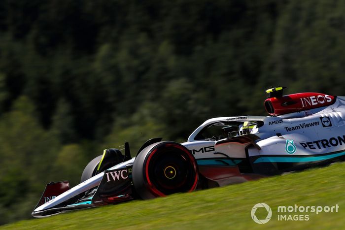 Lewis Hamilton, Mercedes W13