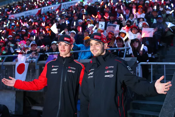 Esteban Ocon, Haas F1 Team, Oliver Bearman, Haas F1 Team