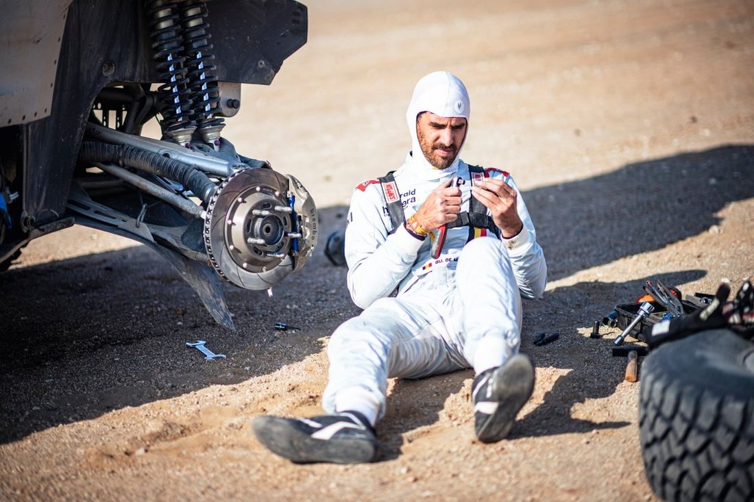 #222 X-Raid Mini JCW Team Mini: Guillaume De Mevius