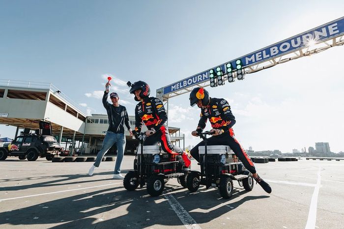 Max Verstappen, Red Bull Racing, Alex Albon, Red Bull Racing
