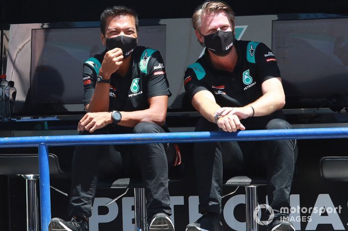 Razlan Razali, Johan Stigefelt