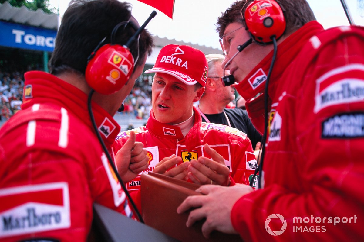 Michael Schumacher, Ferrari, avec Francesco Barletta et Ross Brawn