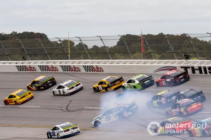  Jimmie Johnson, Hendrick Motorsports, Chevrolet Camaro Ally,  Alex Bowman, Hendrick Motorsports, Chevrolet Camaro Nationwide / Amazon Echo Auto,  Kyle Larson, Chip Ganassi Racing, Chevrolet Camaro McDonald's,  Chase Elliott, Hendrick Motorsports, Chevrolet Camaro NAPA Night Vision