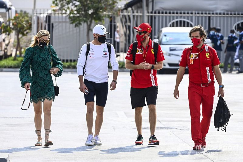 Valtteri Bottas, Mercedes-AMG F1, Sebastian Vettel, Ferrari